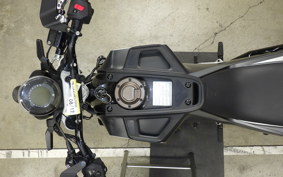 HUSQVARNA SVARTPILEN 125