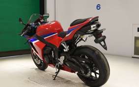 HONDA CBR600RR 2025 PC40