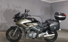YAMAHA TDM900 2005 RN11