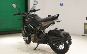 HUSQVARNA SVARTPILEN 401 2024