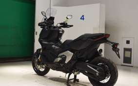 HONDA X-ADV 750 2024