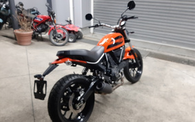 DUCATI SCRAMBLER SIXTY2 2016