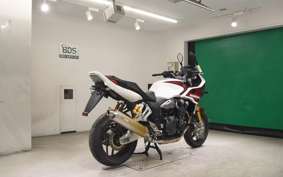 HONDA CB1300SB SUPER BOLDOR SP 2025 SC54
