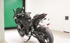 YAMAHA YZF-R25 2026 RG10J