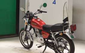 SUZUKI GN125 2015
