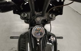 HARLEY  HARLEY FXFBS1870 YLK