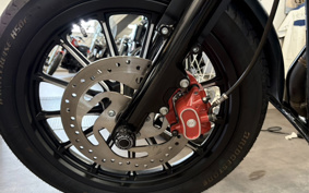 HARLEY XL883N IRON 2014 LE2