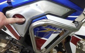 HONDA CRF1100L AFRICA TWIN DCT 2019 SD10