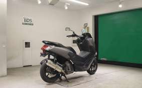 YAMAHA N-MAX 1999 SED6J