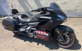 HONDA GL 1800 GOLD WING TOUR DCT 1990 SC79