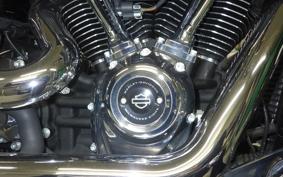 HARLEY FXBRS1870 2019