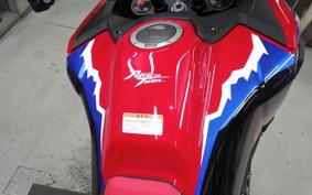 HONDA CRF1100L AFRICA TWIN 2025 SD15