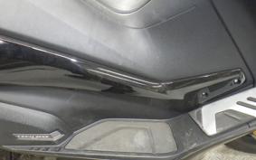 YAMAHA T-MAX 560 T 2020 SJ19J