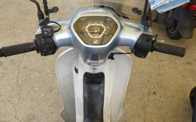 HONDA C110 SUPER CUB JA10