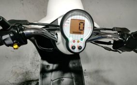 YAMAHA E-VINO SY11J