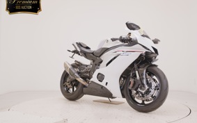 YAMAHA YZF-R6 2019
