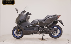 YAMAHA T-MAX 560 2026 SJ21J