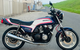 HONDA CB750 1985 RC04
