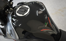 KAWASAKI Z900 2018 ZR900B
