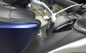 YAMAHA T-MAX 530 DX 2017 SJ15J