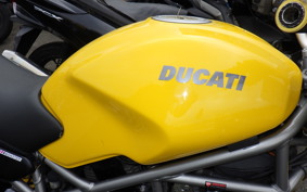 DUCATI MONSTER 400 IE 2004