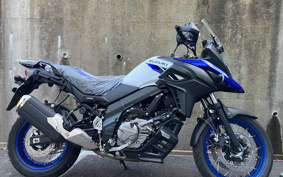 SUZUKI DL650 ( V-Strom 650 ) C733M