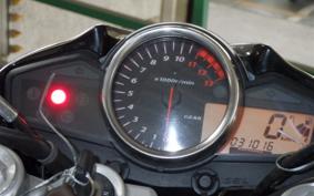 SUZUKI GSR250
