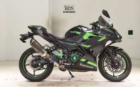 KAWASAKI NINJA 400 2018 EX400G