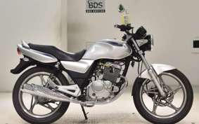 SUZUKI EN125 2000
