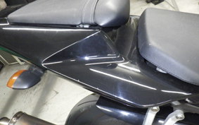 YAMAHA YZF-R1 2002