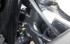 YAMAHA YZF R-3 2025 RH25J