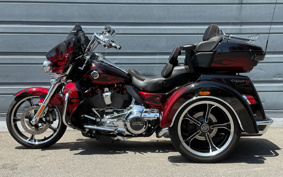 HARLEY FLHTCUTGSE TRI G 2022 TBH