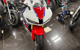 HONDA CBR600RR 2013 PC40