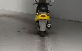 YAMAHA MAJESTY 125 SE27