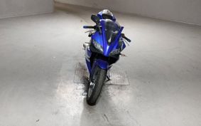 YAMAHA YZF-R125 RE06