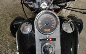 HARLEY FLHRC-I 1450 2005 FRW