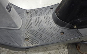 SUZUKI ADDRESS V100 CE11A