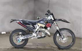 HUSQVARNA HUSQUARNATE125 UTA
