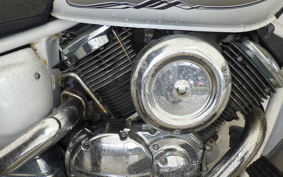 YAMAHA DRAGSTAR 1100 CLASSIC 2009 VP13J