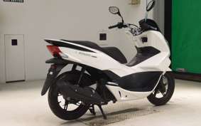 HONDA PCX 150 2015 KF18