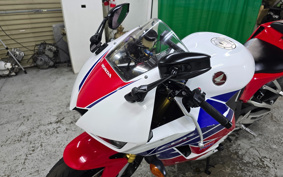 HONDA CBR600RR 2017 PC40