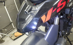 SUZUKI Vｽﾄﾛｰﾑ250A 1996