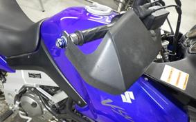 SUZUKI Vｽﾄﾛｰﾑ650 2005