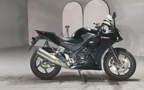 HONDA CBR250R MC41