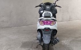 SYM RV125i ..