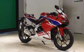 HONDA CBR250RR A MC51