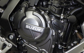SUZUKI GSX-8R 2024 EM1AA