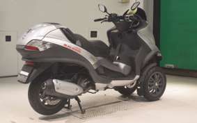 PIAGGIO MP3 250