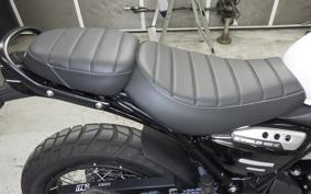 TRIUMPH SCRAMBLER 400XC 2026