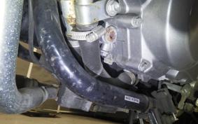 SUZUKI GSR250 2004